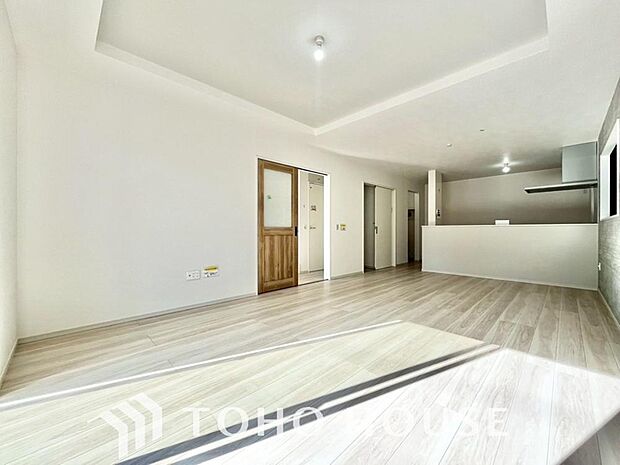 家は、ただ生活する場ではなく、笑顔の毎日、安らぎの日々のために、暮らしを愉しく、快適にする場所。