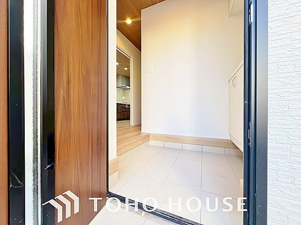 この場所には「希望」と「優越」で包み込んでくれる「特別」な空間があります。