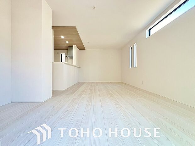 家は、ただ生活する場ではなく、笑顔の毎日、安らぎの日々のために、暮らしを愉しく、快適にする場所。