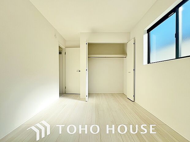 暖色系の照明は、心理的にも落ち着きを得られやすいそうです。