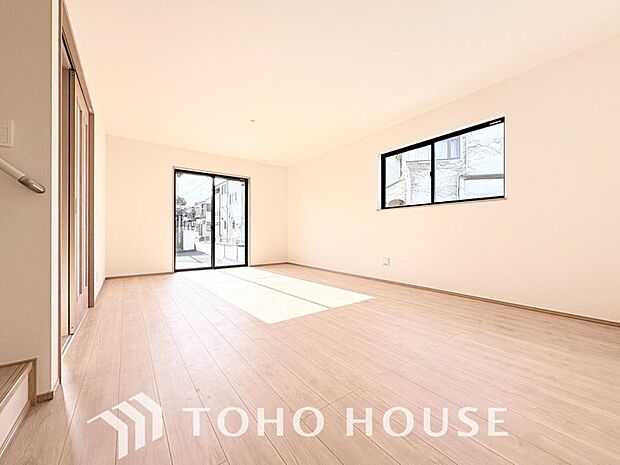 家は、ただ生活する場ではなく、笑顔の毎日、安らぎの日々のために、暮らしを愉しく、快適にする場所。