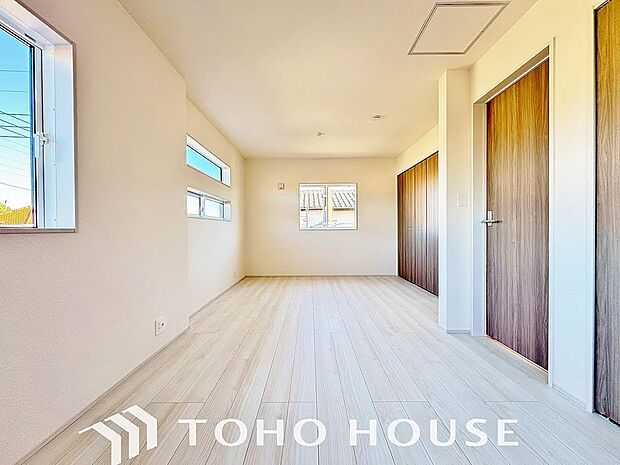 暖色系の照明は、心理的にも落ち着きを得られやすいそうです。