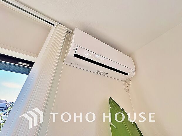 設置済みのエアコンは工事などの初期費用がカットできるので嬉しいですね。