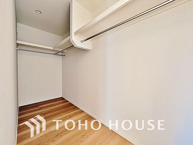 少しでも空いているスペースを収納にすることで、無駄のない空間を演出しております。