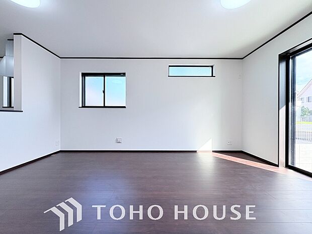 家は、ただ生活する場ではなく、笑顔の毎日、安らぎの日々のために、暮らしを愉しく、快適にする場所。