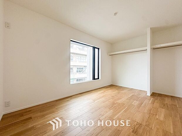 生活感を感じない空間では落ち着く事はできません。絶妙な雰囲気、配色、素材感を意識してコーディネート。