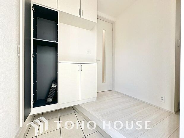 清潔感が溢れ、訪れる者すべてを「安らぎ」と「充実」で包み込みます。