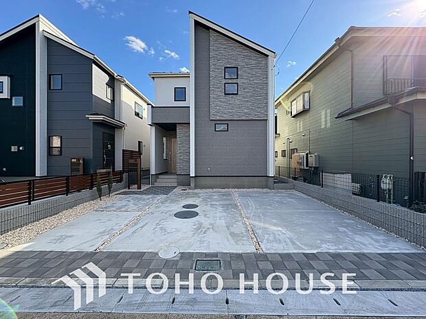 自転車やバイクなど、ゆとりのある敷地で置き場所に困ることはないでしょう。