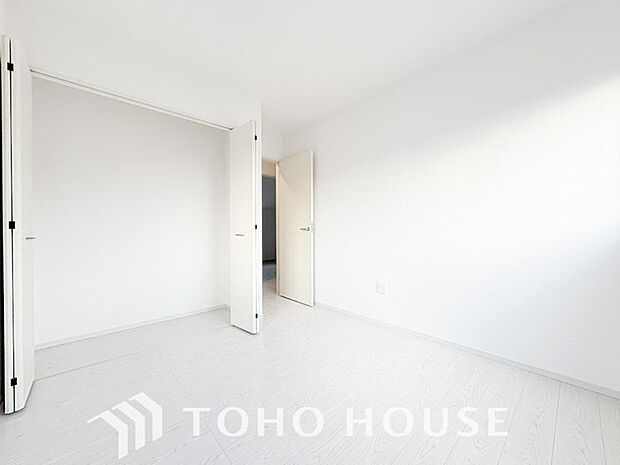 心と体をゆったりと安らげる主寝室。寝室のゆとりが大きい分だけ、暮らしの安らぎは深まります。