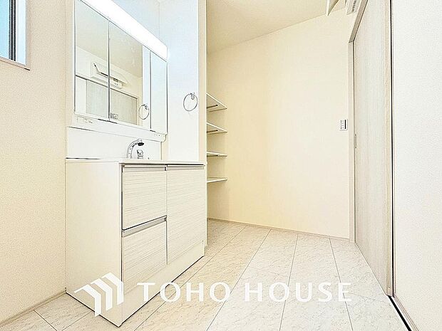 平日の朝であっても、落ち着きとくつろぎを感じられる。時間に余裕とゆとりを持たせます。