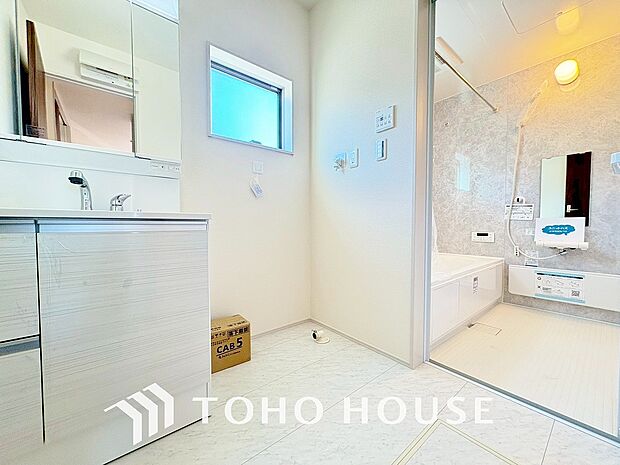 平日の朝であっても、落ち着きとくつろぎを感じられる。時間に余裕とゆとりを持たせます。