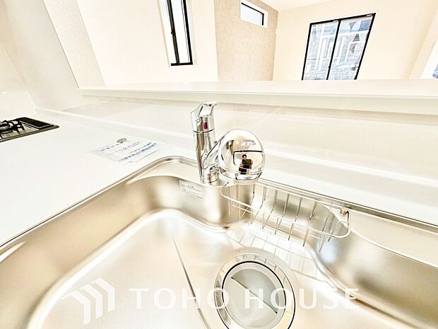 クリアな水が毎日使え、見た目にもスマートな浄水器一体型。お米を炊いたりする際には浄水機能をつかうこともできて、人気の商品です。