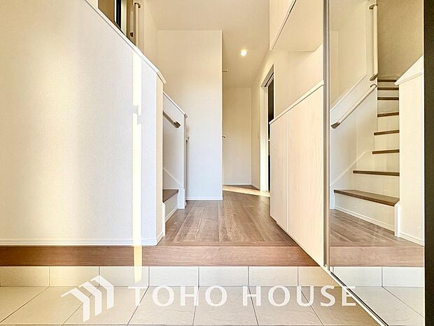 安らぎに満ちた生活空間を予感させる生活イメージが湧き出てきそうな物件です。