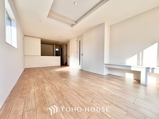 作り手の「気持ちの良いリビングでお過ごししていただきたい」という思いを感じさせます。