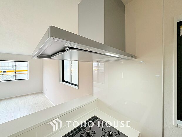 そのスタイリッシュな見た目からインテリアの一部としてもデザイン性が重視されてます。掃除のし易さも◎。