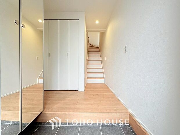 この場所には「希望」と「優越」で包み込んでくれる「特別」な空間があります。