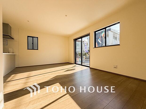 家は、ただ生活する場ではなく、笑顔の毎日、安らぎの日々のために、暮らしを愉しく、快適にする場所。