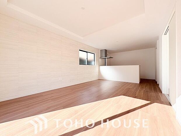 造りこんだ空間演出の妙が生み出す光と質のハーモニーはこの住宅のクオリティの良さを実感させてくれます。