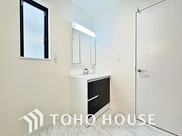 平日の朝であっても、落ち着きとくつろぎを感じられる。時間に余裕とゆとりを持たせます。