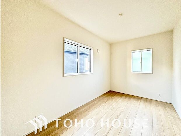 心と体をゆったりと安らげる主寝室。寝室のゆとりが大きい分だけ、暮らしの安らぎは深まります。