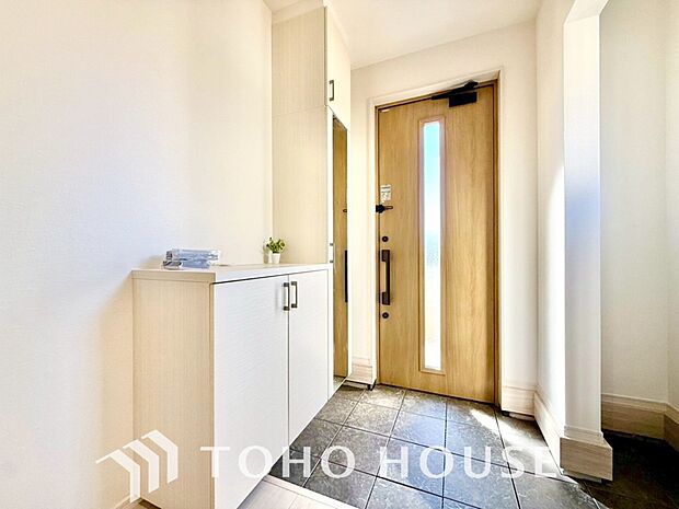 清潔感が溢れ、訪れる者すべてを「安らぎ」と「充実」で包み込みます。