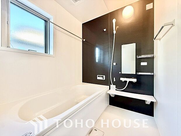 疲れを癒す、快適で清潔な空間で心も体もオフになる上のリラックスタイムをお楽しみください。