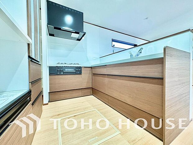 広々としたキッチンスペースで快適に作業ができると、毎日のお料理もより一層楽しく取り組めそうですね。