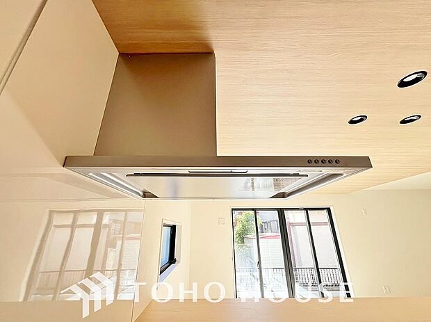 そのスタイリッシュな見た目からインテリアの一部としてもデザイン性が重視されてます。掃除のし易さも◎。