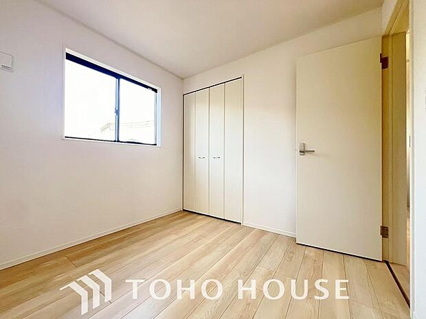 暖色系の照明は、心理的にも落ち着きを得られやすいそうです。