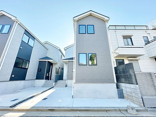 部屋の雰囲気や広さ、眺望、住宅設備の使い勝手など住み心地をしっかり考えられております。