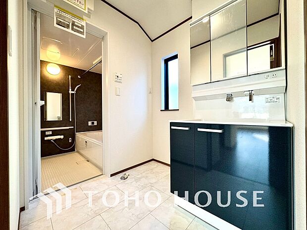 平日の朝であっても、落ち着きとくつろぎを感じられる。時間に余裕とゆとりを持たせます。