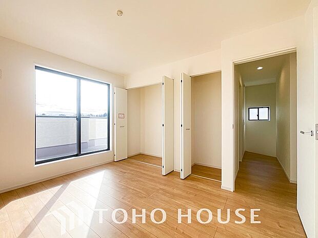 暖色系の照明は、心理的にも落ち着きを得られやすいそうです。