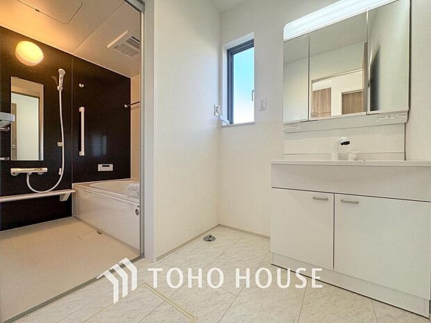 平日の朝であっても、落ち着きとくつろぎを感じられる。時間に余裕とゆとりを持たせます。