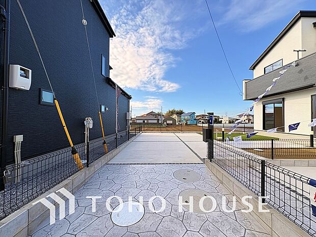 その豊かな眺望にふさわしい空間には、通風・採光にも優れ、心地よい光と風があふれています。