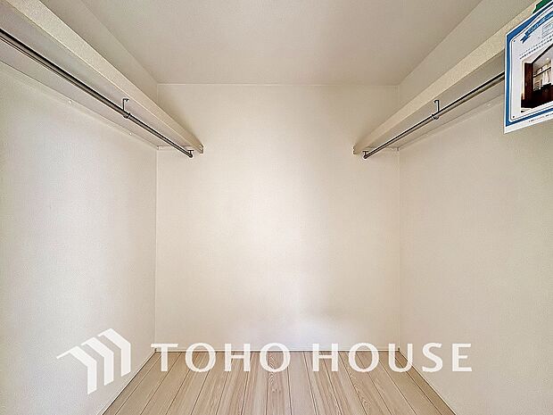 たっぷりと荷物を入るよう広々としたウォークインクローゼットを完備、使い勝手の良さを追求しております。