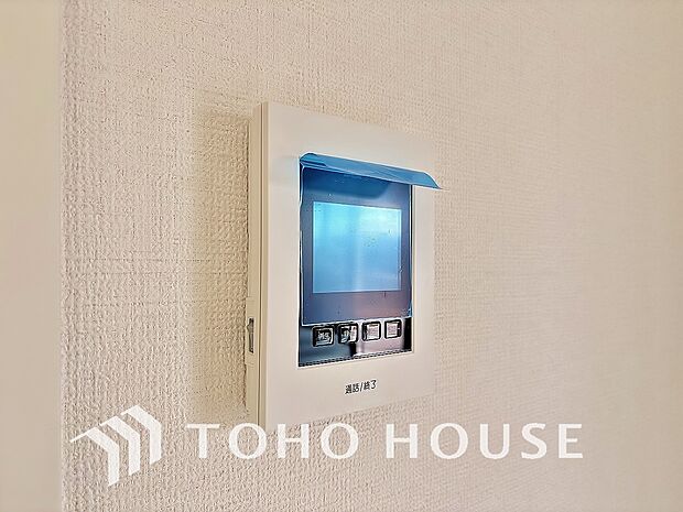 「見える安心」を実現するために、誰が訪れてもすぐにわかるようモニター付きインターホンを設置しました。