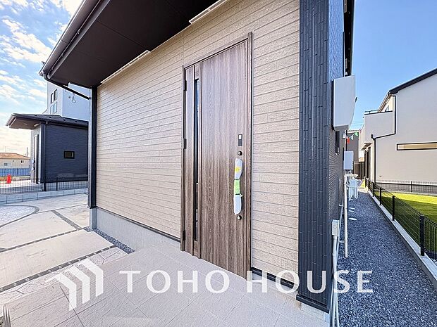 物件の陽当りや通風、周辺環境や街並みなど、資料には掲載していない情報をぜひ現地でご確認ください。