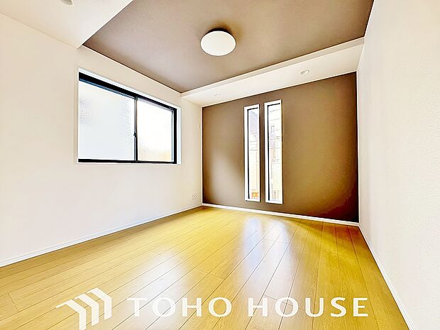 白を基調とした室内は、明るい住空間を造り出すだけでなく、清潔感をもたらしてくれます。