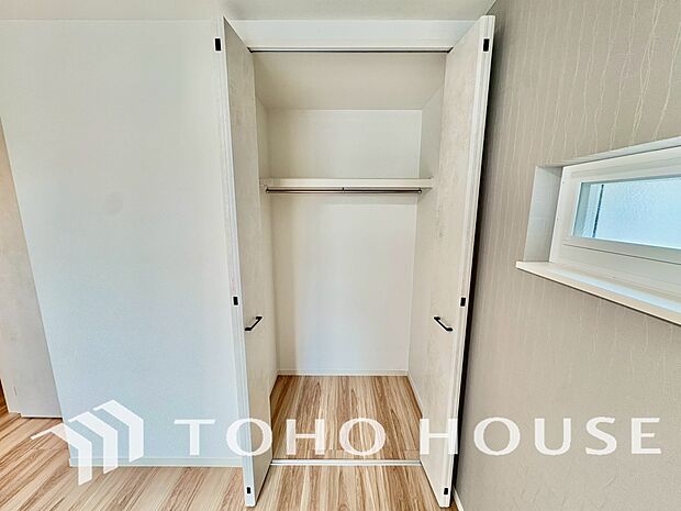 少しでも空いているスペースを収納にすることで、無駄のない空間を演出しております。