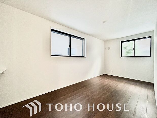 暖色系の照明は、心理的にも落ち着きを得られやすいそうです。