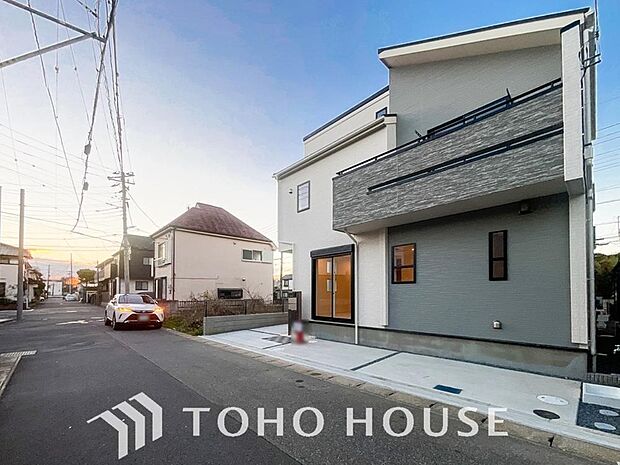 陽光に愛され、家族に包まれた本邸宅は、どんなに月日が経っても【オンリーワン】に輝き続けます。