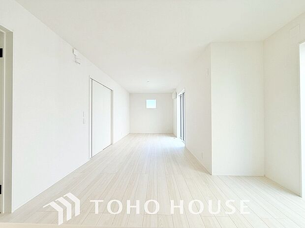 家は、ただ生活する場ではなく、笑顔の毎日、安らぎの日々のために、暮らしを愉しく、快適にする場所。