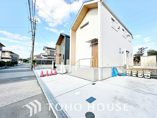 陽光に愛され、家族に包まれた本邸宅は、どんなに月日が経ってもオンリーワンに輝き続けます。