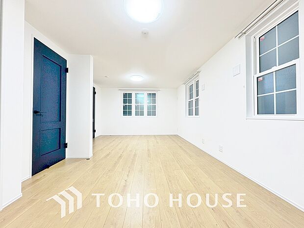 お子様の心と身体を見守る子供部屋として、小さな自立心を育むお部屋作りを見越してご覧下さい。