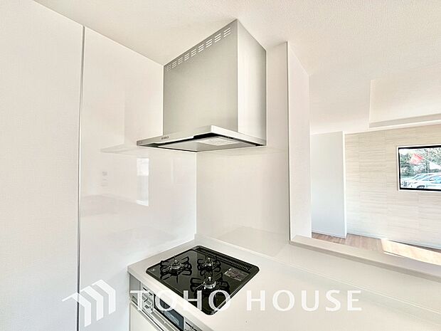 そのスタイリッシュな見た目からインテリアの一部としてもデザイン性が重視されてます。掃除のし易さも◎。