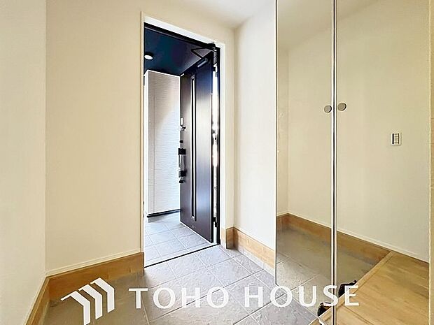 清潔感が溢れ、訪れる者すべてを「安らぎ」と「充実」で包み込みます。