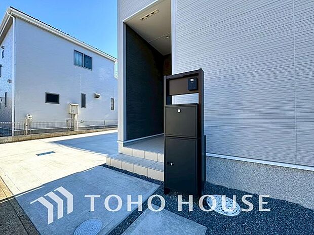 留守でも荷物が受け取れるため、再配達依頼する必要がないので待つ必要がなく時間を有効に使えます。