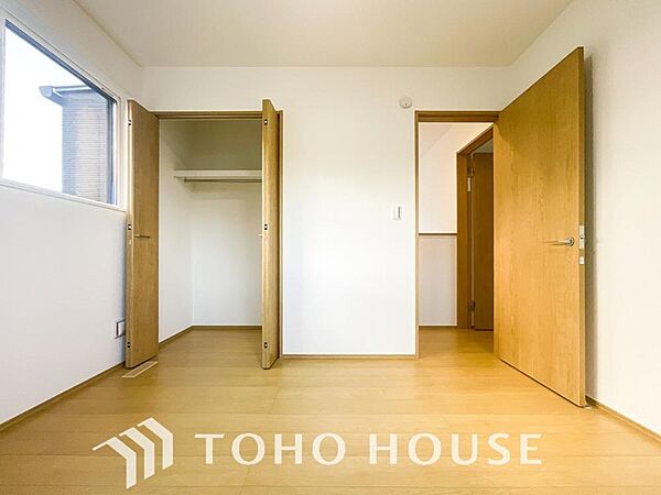 暖色系の照明は、心理的にも落ち着きを得られやすいそうです。