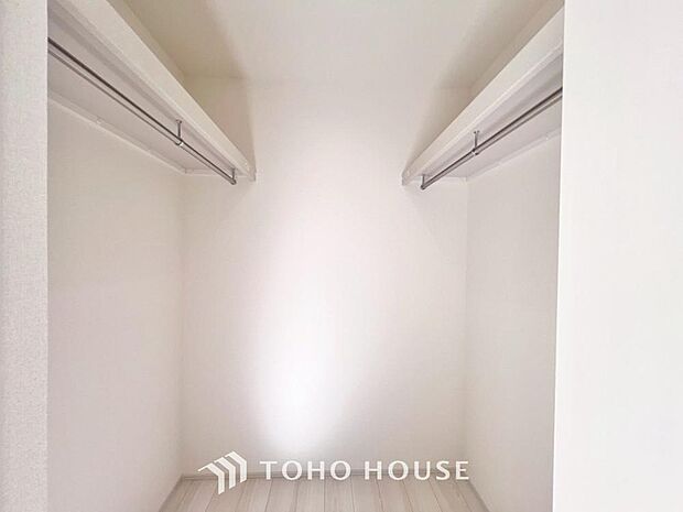 たっぷりと荷物が入るよう、ウォークインクローゼットを完備いたしました。