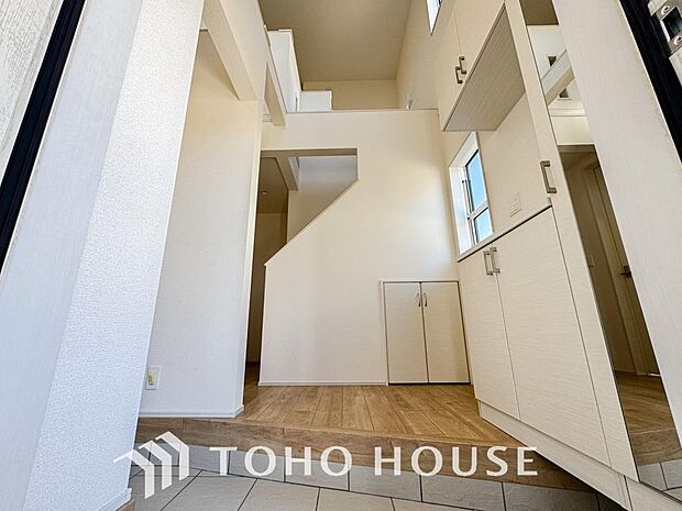 この場所には「希望」と「優越」で包み込んでくれる「特別」な空間があります。